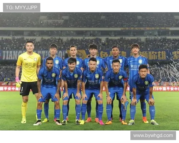 上海足球队在锦标赛中的表现分析与状态评估