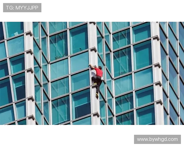 攀岩战术解析南京攀岩队的灵活转换与战术创新探讨